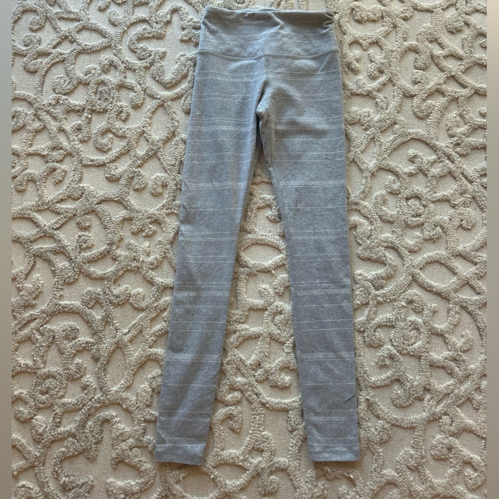 Athleta Heather Gray and white stripped  Leggings
